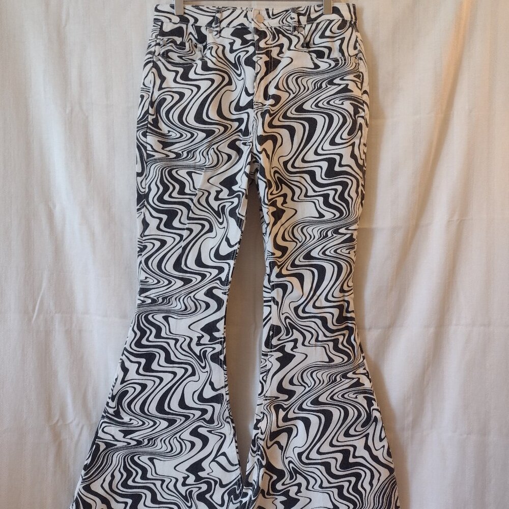 Black White Flared Pants